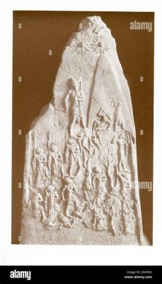  Die Stele des Rume – Ein Triumph der geometrischen Präzision und spirituellen Tiefe!