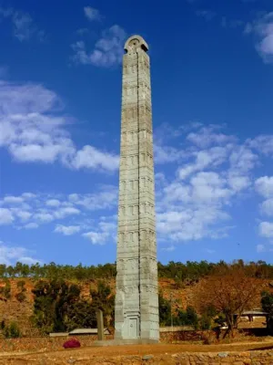  Der Obelisk von Axum: Ein Triumph der Ingenieurskunst und Religiöser Symbolik!